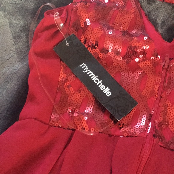 Wine red short sequined dress✨ - Picture 4 of 5